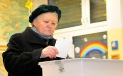 Szlovén népszavazás az azonos neműek házasságáról szóló törvény eltörléséről