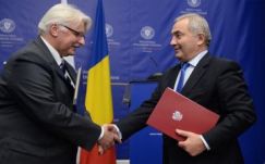 Románia és Lengyelország a NATO-jelenlét erősítését szorgalmazza