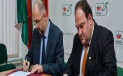 Ambrus Attila: Zavar az erőtlenségben