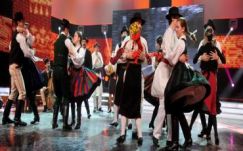 Bíró Béla: A páva röpte