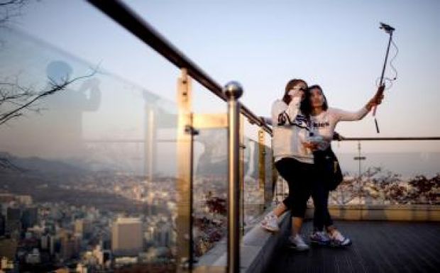 Tragikus véget ért a fiatalok közös szelfizése