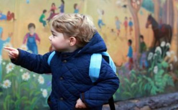 Bölcsődés lett György herceg