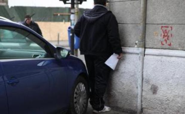 Törvénnyel vetnének véget a gyalogosok kálváriájának