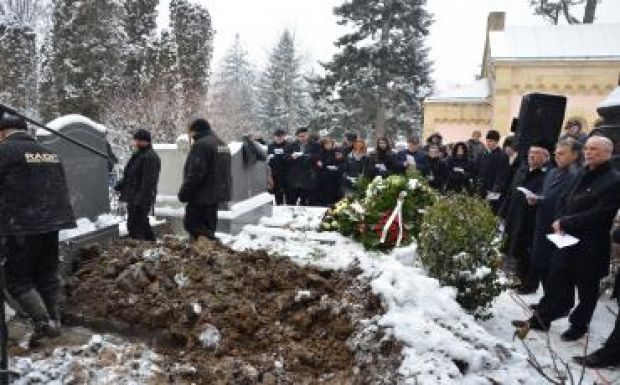 Orbán Viktor részvételével temették el Tőkés Istvánt Kolozsváron