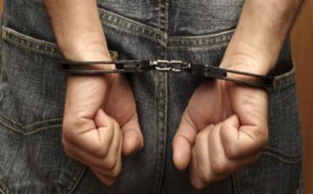 Egy oklahomai rendőrt összesen 263 év börtönre ítéltek