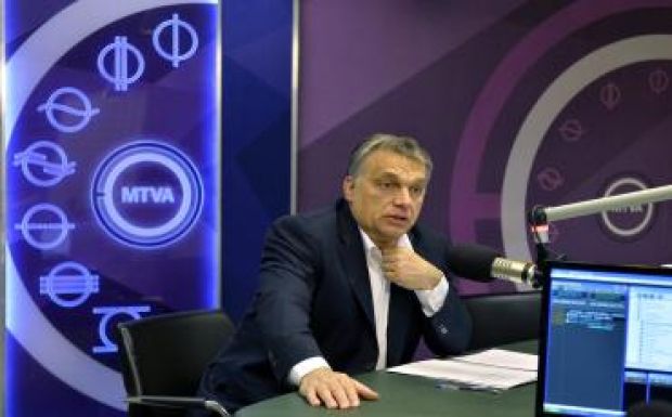 Orbán: a menekültek biztosan nem mennek Magyarországon keresztül