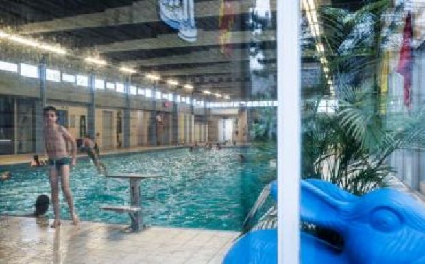 Kitiltaná az uszodákból a bevándorló felnőtt férfiakat egy belga polgármester