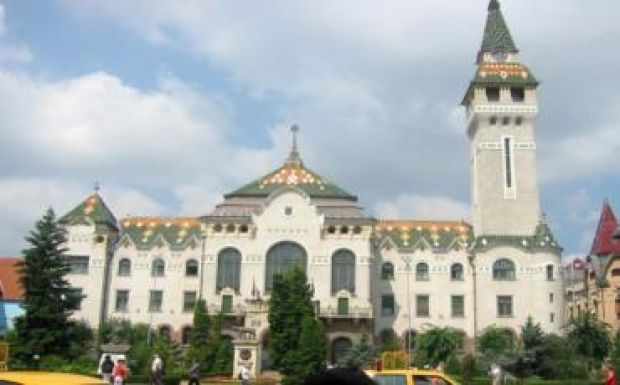 Felújítják Marosvásárhelyen a Bernády György építtette városházát