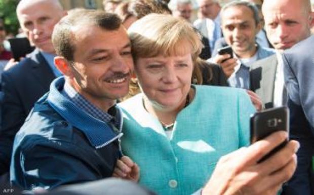 Merkel: csökkenteni kell a Németországba érkező menekültek számát
