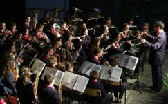 Újévi hangversenyre hív a közkedvelt Csíkszentsimoni Ifjúsági Fúvószenekar
