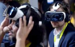 Megérkezett a Facebook virtuálisvalóság-szemüvege