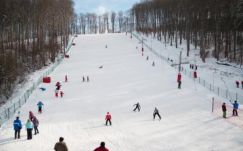 Indul a síszezon a Sepsiszentgyörgy melletti Sugásfürdőn