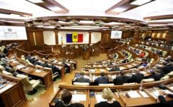 A chișinăui parlament egy hetet kapott arra, hogy többséget alkosson