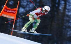 Miklós Edit hibázott, de versenyben maradt