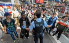 Németország migránsokat küld vissza Ausztriába