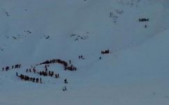 Diákokra zúdult a lavina az Alpokban