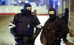 Rendőrőrsöket zártak be terrorcselekmények veszélye miatt Belgiumban