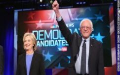 Pártbeli ellenfelei sem bánnak kesztyűs kézzel Hillary Clintonnal