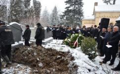 Orbán Viktor Kolozsváron: a kormányfő részt vesz Tőkés István temetésén