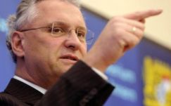 Kizárhatják a görögöket Schengenből egy bajor miniszter szerint