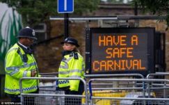 A velencei karnevál biztonságára civil ruhás rendőrök vigyáznak