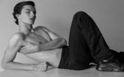 Európában felkapott férfimodell Sógor Csaba EP-képviselő fia