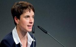 Menekültek lelövéséről beszélt egy német politikus