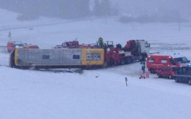 Két gyerek meghalt egy francia iskolabusz-balesetben