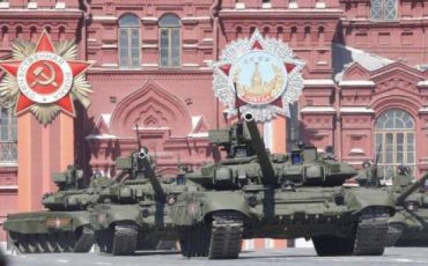 Nyolcmilliárd dollárért venne orosz fegyvereket Irán