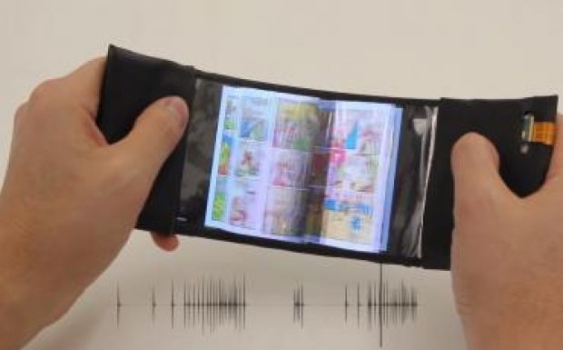 Elkészült a világ első teljesen hajlítható mobilja