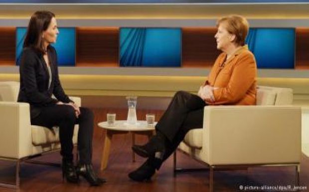Merkel csak elutasítani tudja Orbán népszavazását