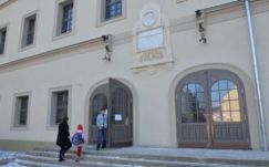 Keresztszülőprogram Nagyenyeden: mentőöv a szórványból érkező diákoknak