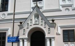 Megmenekültek a magyar iskolai osztályok Bihar megyében?