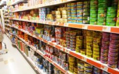 Halasztanák a csomagolóanyagokra kirótt büntetést. Még nem fog drágulni az élelmiszer?