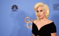 Lady Gaga énekli a himnuszt a Super Bowlon