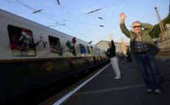 Meglepetésutasai lesznek a csíksomlyói búcsúba tartó Boldogasszony zarándokvonatnak