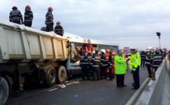Rendkívül súlyos autóbuszbaleset Ploiești-nél: öten meghaltak, sok a sebesült