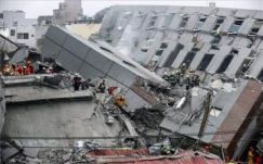 Földi pokollá változtatta Tajvant a földrengés