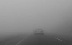 Ködriadó van Hargita megyében, máshol erős szélre, havas esőre figyelmeztetnek