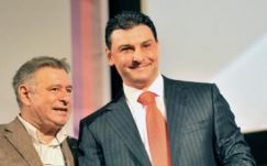 Egyszerre két képviselő letartóztatásnak engedélyezését kéri a DNA