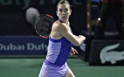 Kiesett a dubai tornán: nagyon nem megy a játék Simona Halepnek