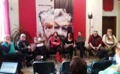 A cenzúra üzemmódjáról szól a Csíki Játékszín új bemutatója