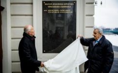 A legendás Kercsó Árpád gyergyói jégkorongedző is bevonult a Hírességek Csarnokába