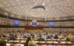 EP: a magyarellenes törvénytervezetről tájékoztatta kollégáit Winkler Gyula 