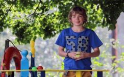 Pornószínésznőt nyert egy hónapra magának egy 16 éves orosz fiú