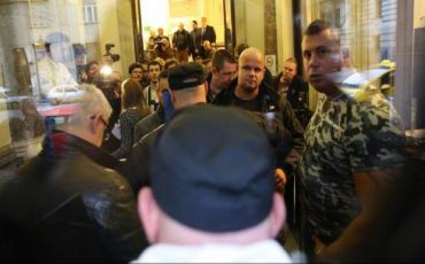 Nem az MSZP népszavazási kérését hitelesítette a választási bizottság