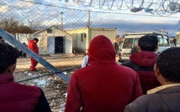 Aggodalommal várják az EU-török-csúcs eredményeit a görög-macedón határon