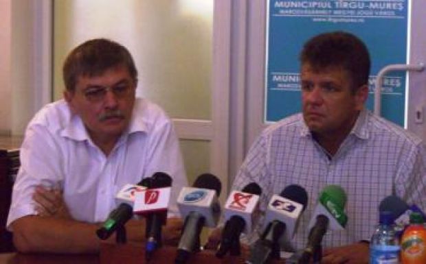 Maiort tanácsadóvá avanzsálták, Csegzi Sándor lemondott 