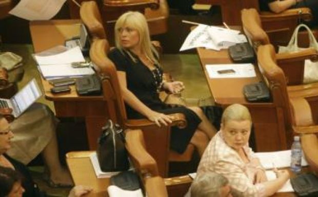 Alig vannak nők a parlamentben – túlteng a tesztoszteron a politikában