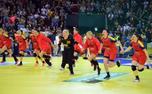 Női kézi: Románia padlóra küldte Kolozsváron a világbajnok norvégokat